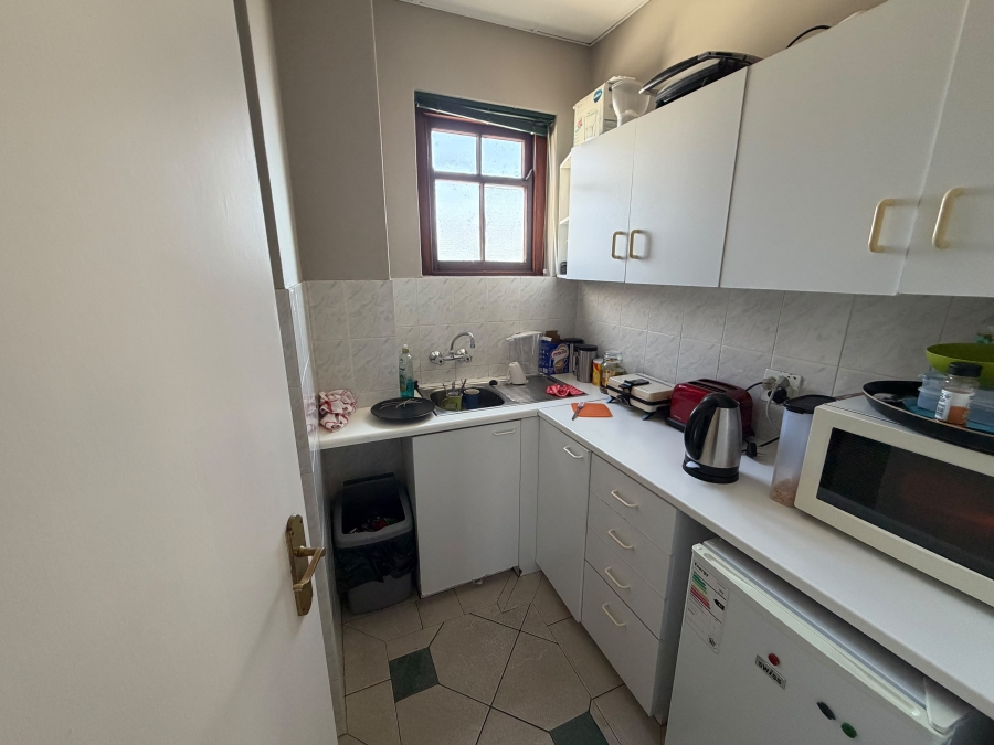 To Let Commercial Property for Rent in Rosenpark Western Cape